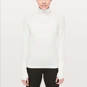 Lululemon swiftly speed turtleneck